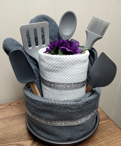 Kitchen-towel-gift-basket
