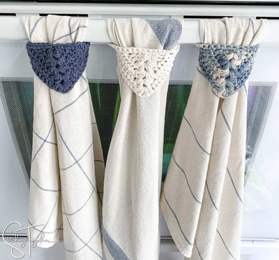 Knitted-topper
