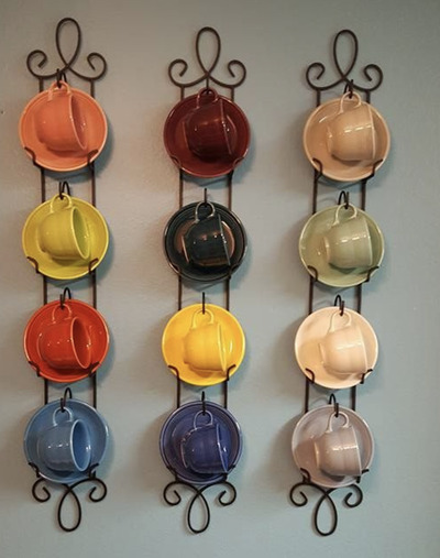 Dollar-Tree-Mug-and-Saucer-Display-Hooks