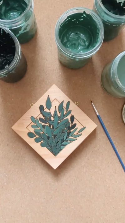 Painting-a-burnt-motif