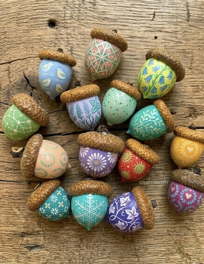 hand-painted-acorns-colorful