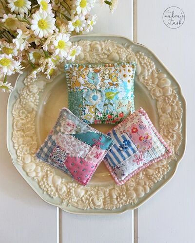 slow-stitching-pincushions