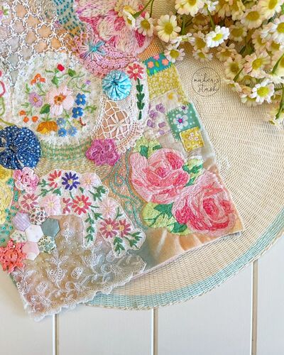 slow-stitching-placemat-table-runner-coasters-pot-holders