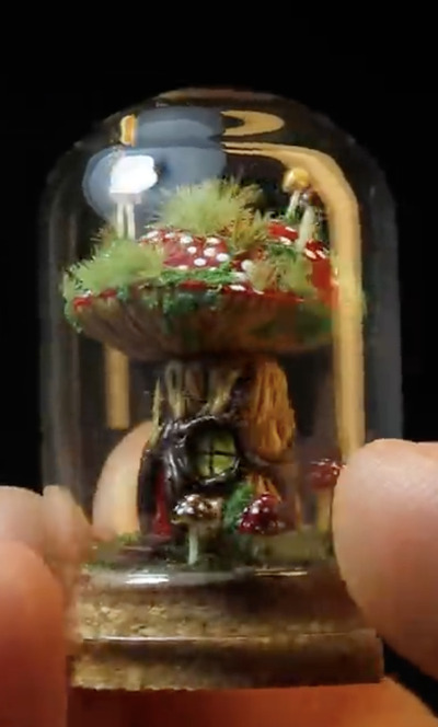 Mini-Clay-Tiny-Mushroom-Diorama
