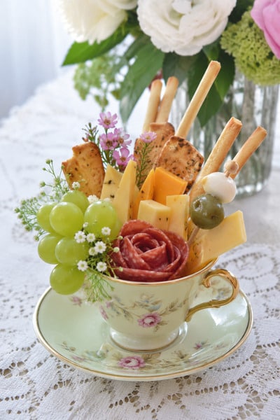 charcuterie-teacup-serving-idea-for-parties