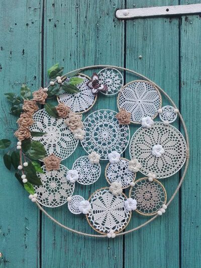 crochet-doilies-wall-art1