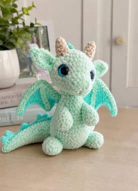 Mini Baby Dragon Amigurumi: Free Crochet Pattern