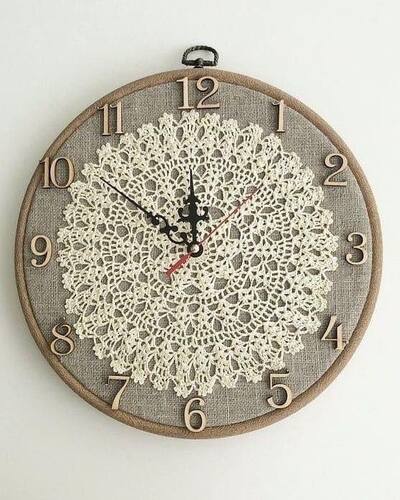 crouchet-doiles-Doily-Clocks2