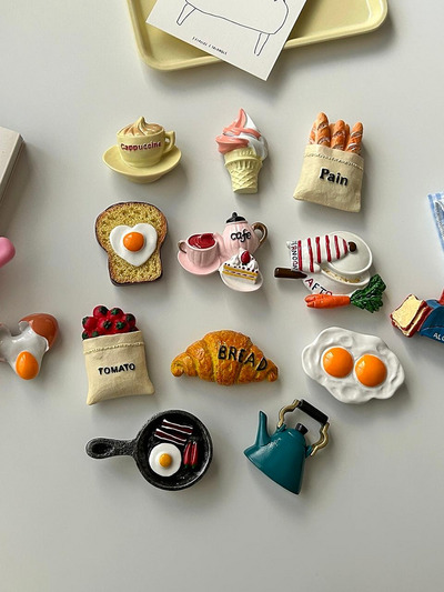 polymer-clay-mini-fridge-magnets