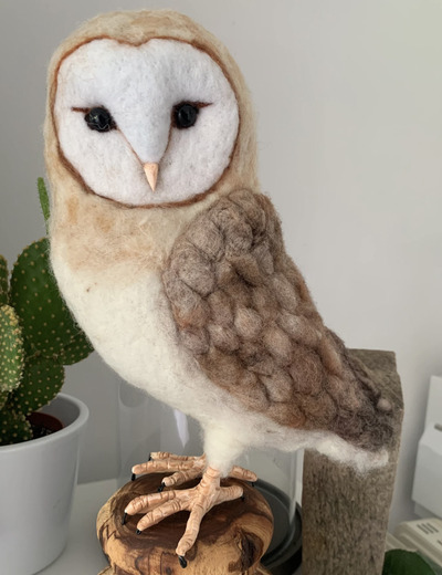 needle-felting-Big-Eyed-Barn-Owl