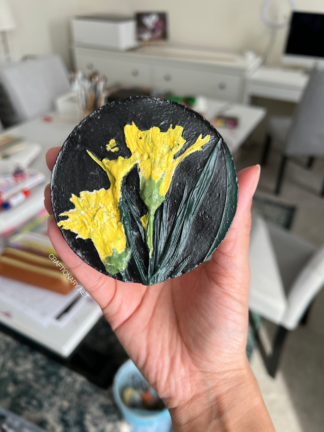 HOW-TO-SEAL-BAS-RELIEF-ART