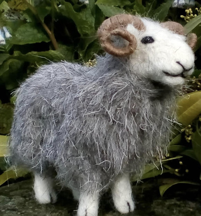 needle-felting-Herdwick-Sheep-with-Woolly-Texture