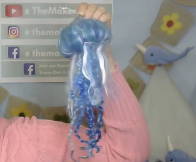 Needle-felting-Jellyfish-with-Flowing-Tentacles