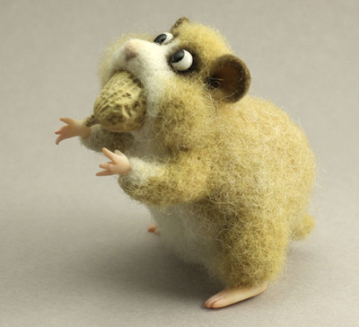 needle-felting-Tiny-Hamster-with-Whiskers