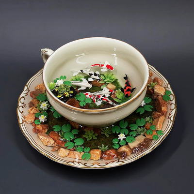 diy-miniature-pond-inside-of-a-vintage-teacup