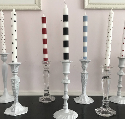 A-trendy-and-modern-stripes-aesthetic-hand-painted-candles-diy