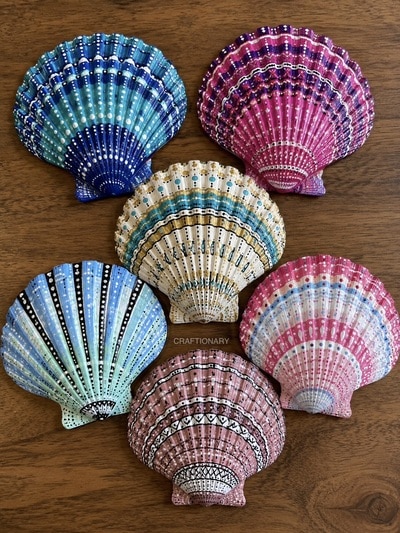 painted-seashells-with-marker-geometric-patterns