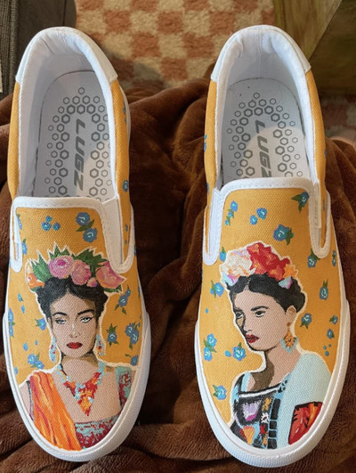 Canvas-Sneakers-Turned-Wearable-Art