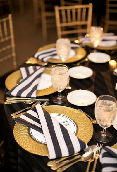 Diagonal-Stripe-Napkin-Fold-on-Charger-Plate