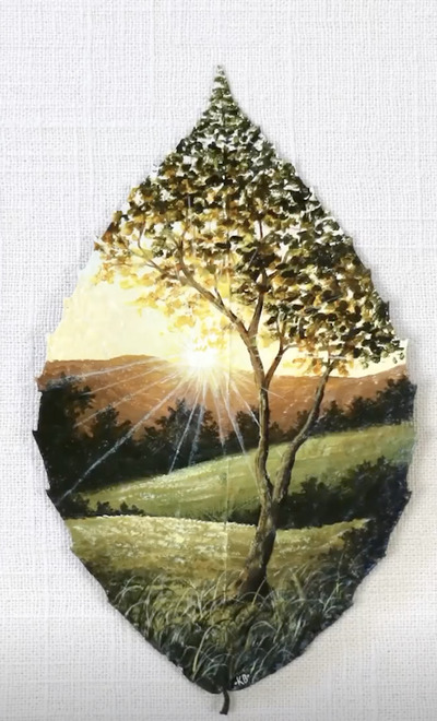 Leaf-Painting-Glided-light