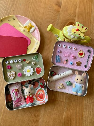 Altoid-Tin-Crafts-Critters-Dollhouse