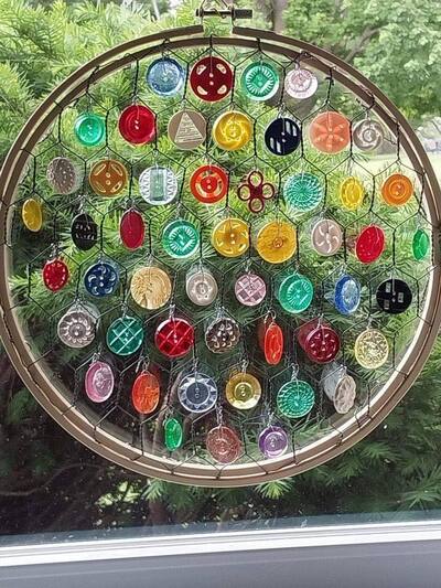 Upcycled-Button-Catcher