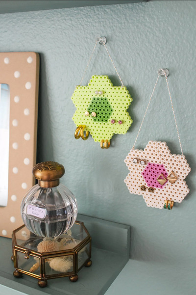 fused-heat-beads-organizer-earrings-holder-diy