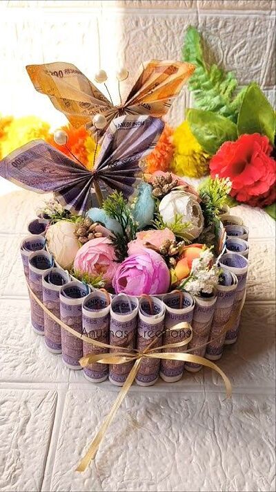 money-cake-gift-idea