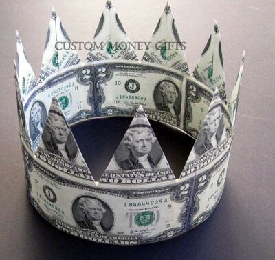 money-gift-crown-idea
