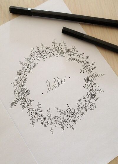 line-art-floral-wreath