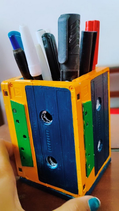 old-cassette-tape-pencil-holder-organizer
