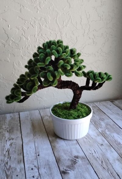 pipe-cleaner-bonsai-tree-in-a-pot