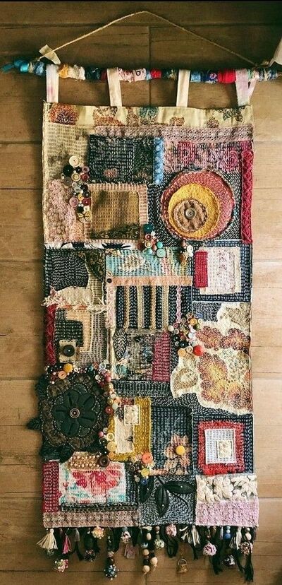 sashiko-stitching-fabric-scraps-hand-sewing-wall-hanging