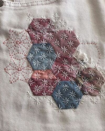 sashiko-stitching-on-jeans-diy-art