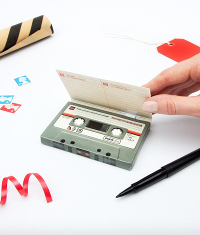 send-sound-message-greeting-recorded-message-old-cassette-digital