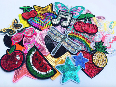sequin-art-iron-on-patches-diy