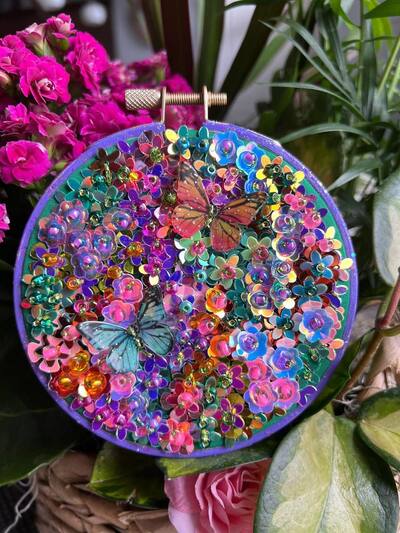 sequin-flower-garden-art-idea
