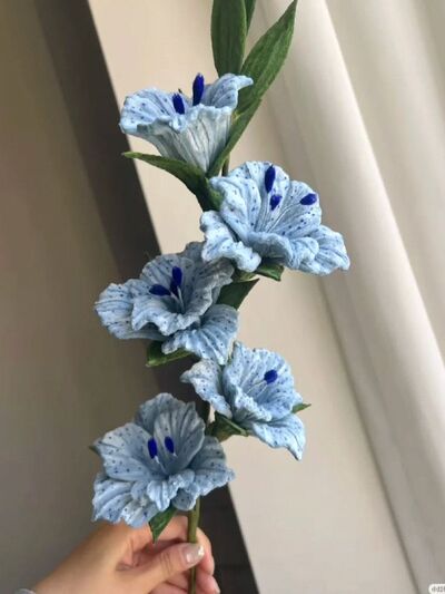 pipe-cleaner-gladiolus-flower-diy