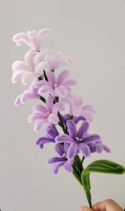 pipe-cleaner-hyacinth-flower