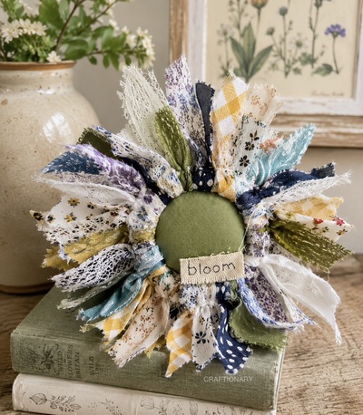 fabric-scraps-diy-fabric-strips-flower-hanging