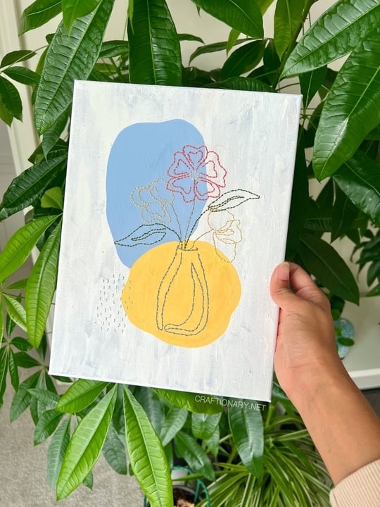 backstitch-embroidery-on-canvas-flower-vase-art-modern